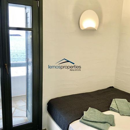 Aqua Blue, Only 100 Meters From The Beach Of Gialiskari Ioulis Exterior foto