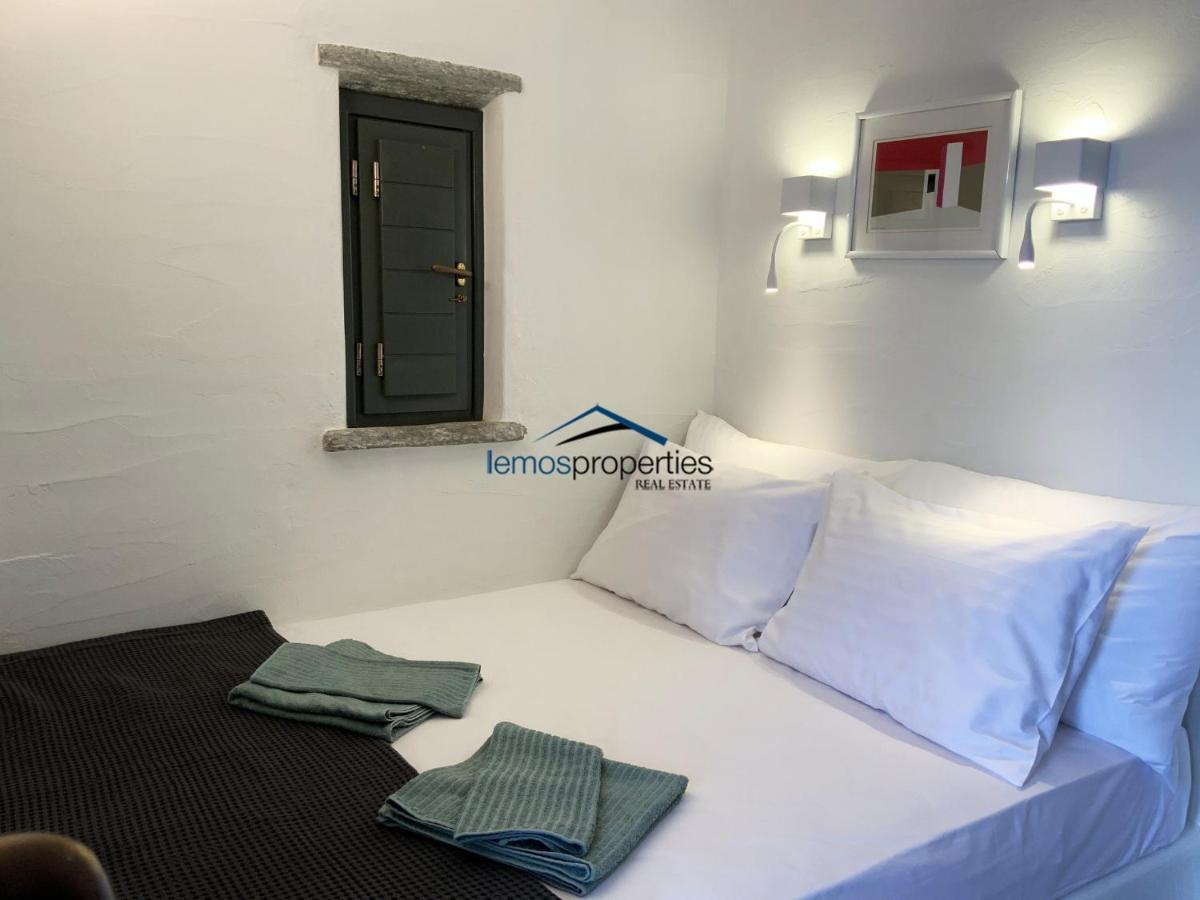 Aqua Blue, Only 100 Meters From The Beach Of Gialiskari Ioulis Exterior foto