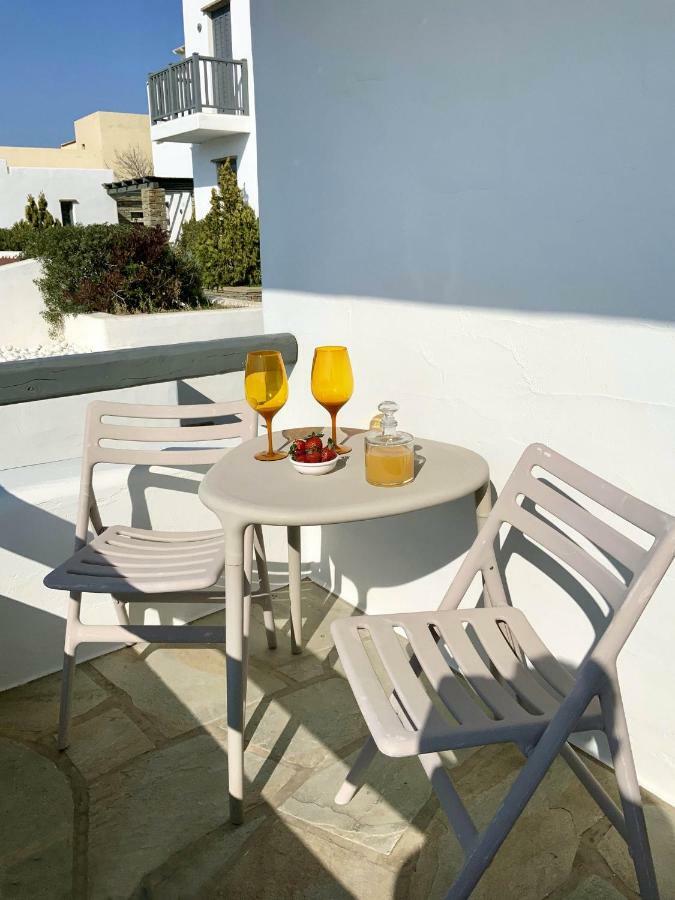 Aqua Blue, Only 100 Meters From The Beach Of Gialiskari Ioulis Exterior foto